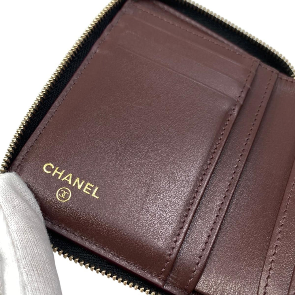 Chanel Bifold Wallet Small Zip Quilted Caviar Leather CC Logo — view 8