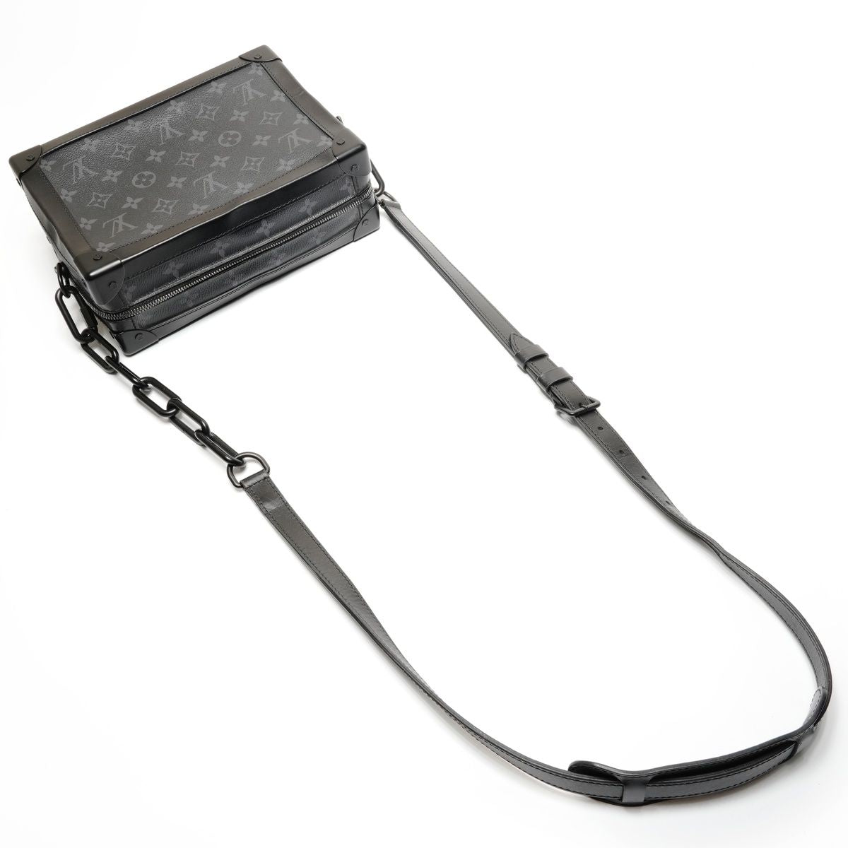 Louis Vuitton Shoulder Bag Monogram Eclipse Soft Trunk — view 8