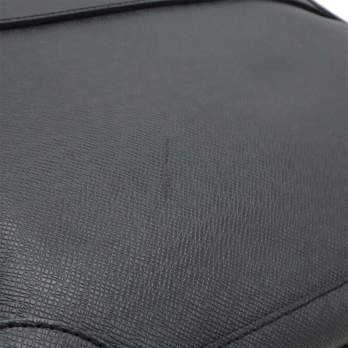 Louis Vuitton Taiga Igor Business Bree Case Document Purse Calf Leather — view 8
