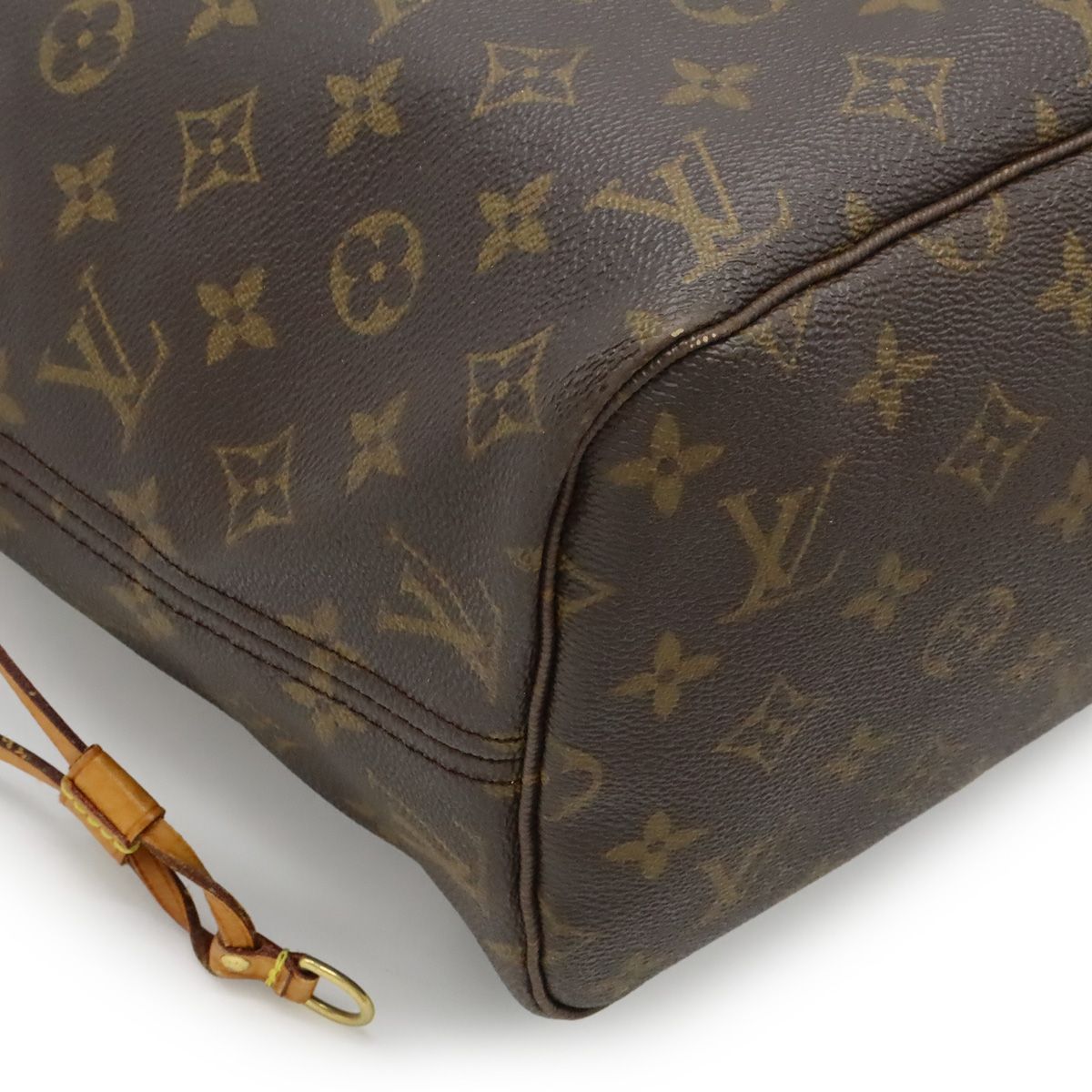 Louis Vuitton Monogram Neverfull MM Tote Shoulder Bag — view 3