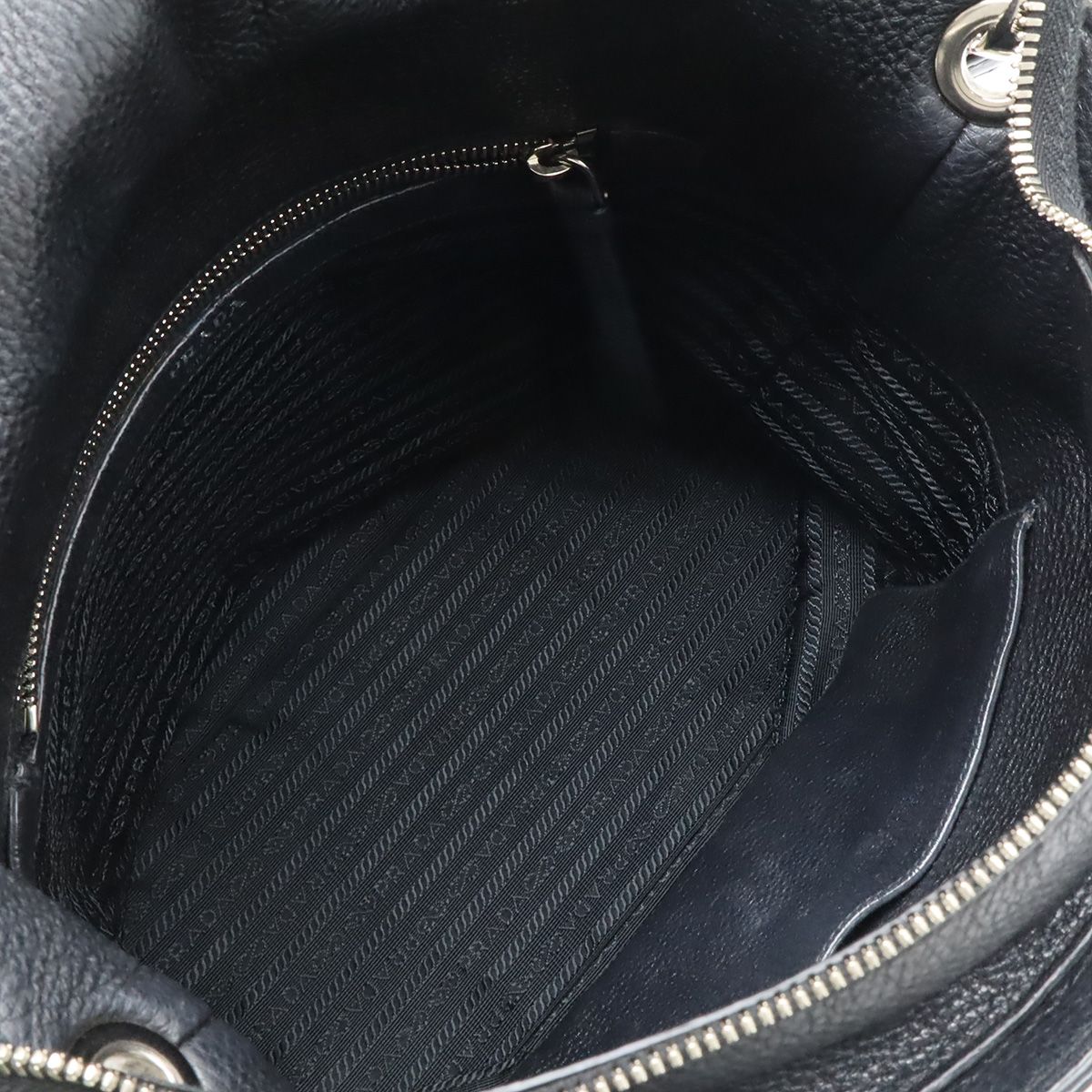 Prada Vitello Phoenix Shoulder Bag Striped Crossbody Leather Nero — view 7