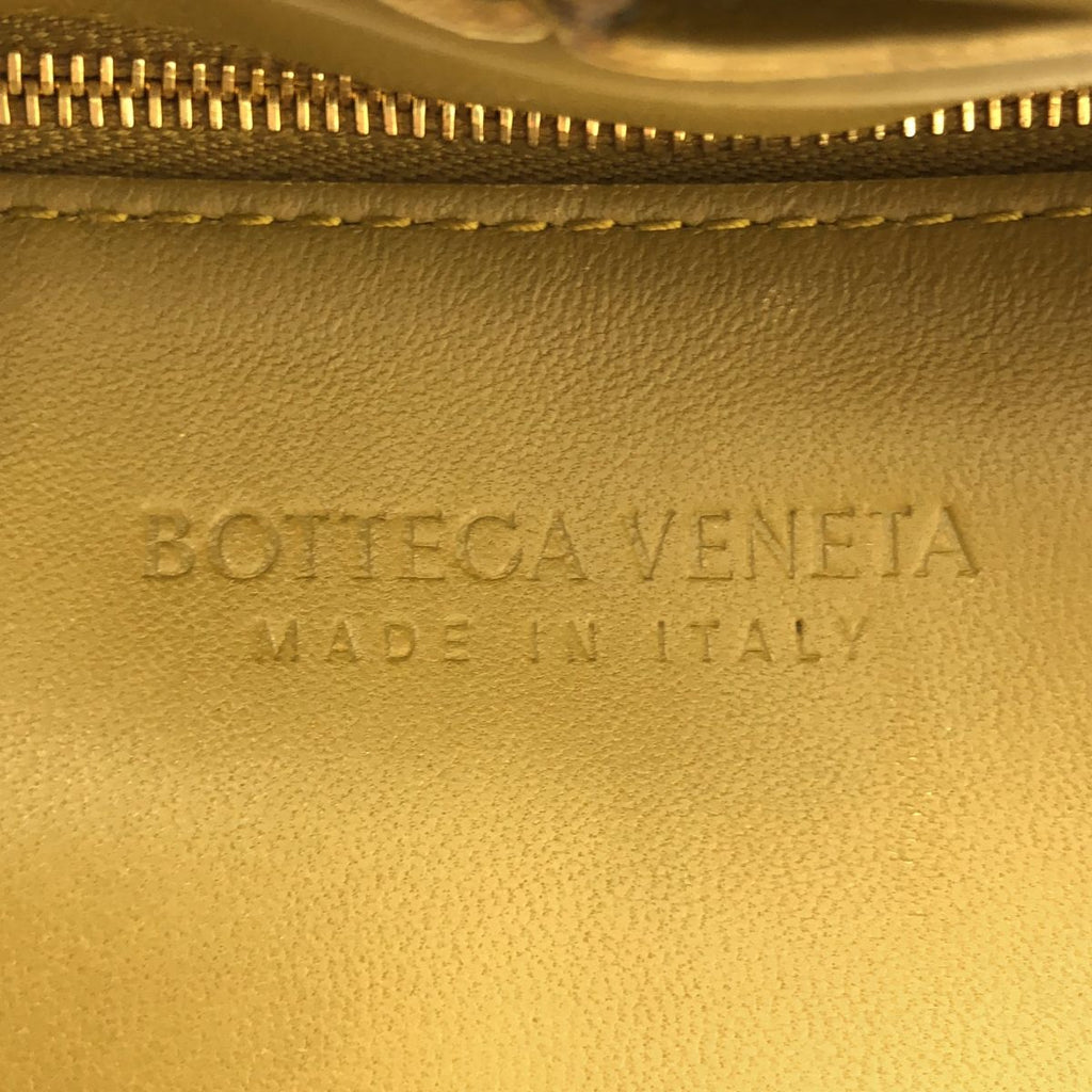 Bottega Veneta Maxi Intrecciato Paddet Cassette Leather Shoulder Bag Brown — view 6