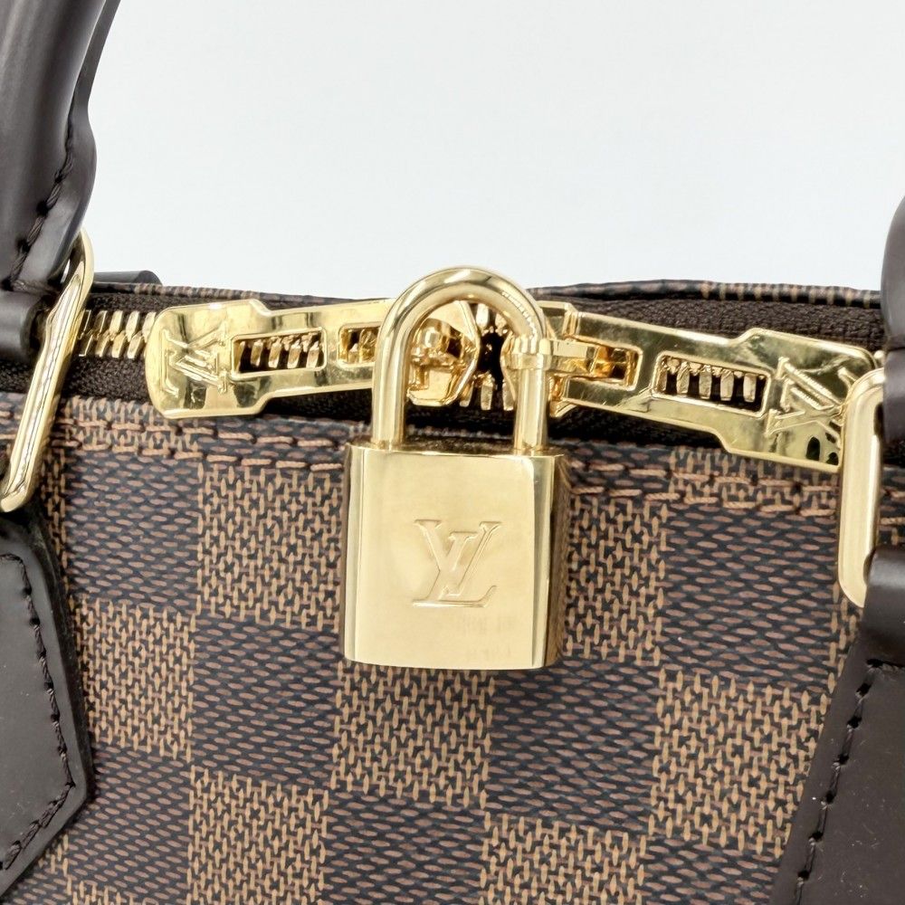 Louis Vuitton Handbag Alma PM Damier — view 8