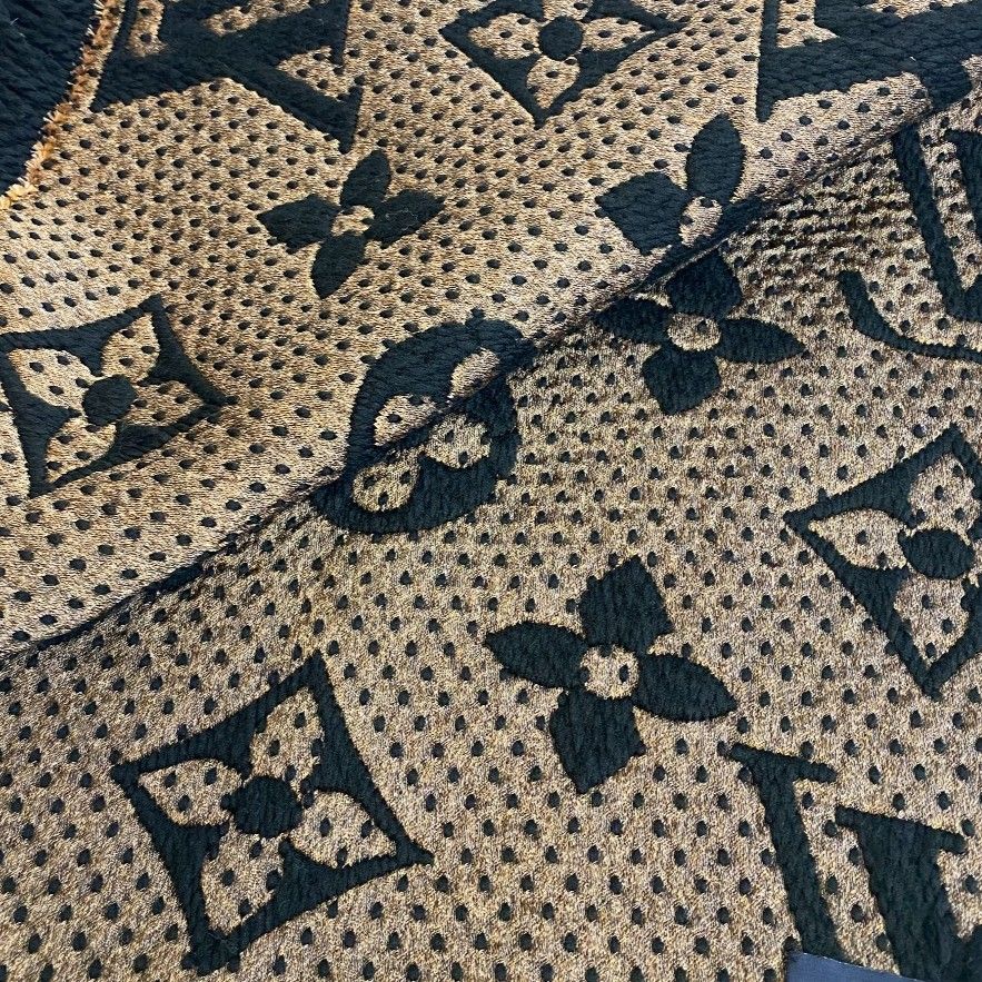Louis Vuitton Echarpe Scarf — view 5