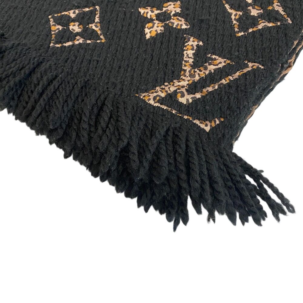 Louis Vuitton Echarpe Scarf — view 4