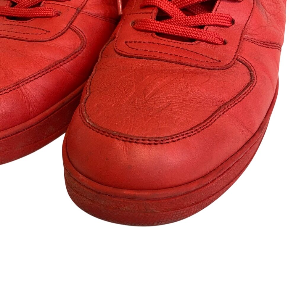 Louis Vuitton High Cut Rivoli Line Sneakers — view 4