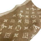 Louis Vuitton Blanket Pred Neo Monogram Shawl — view 3