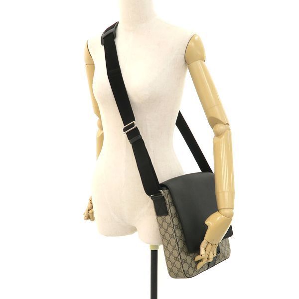 Gucci GG Supreme Leather — view 9