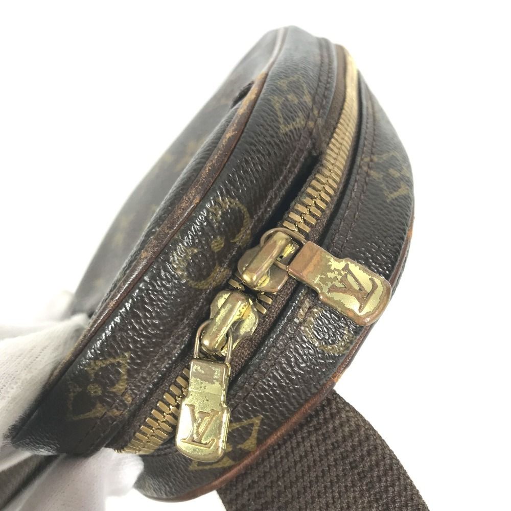 Louis Vuitton Body Bag Pochette Gange Monogram Canvas — view 8