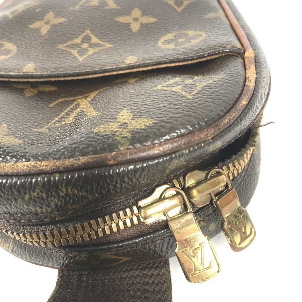 Louis Vuitton Body Bag Pochette Gange Monogram Canvas — view 7