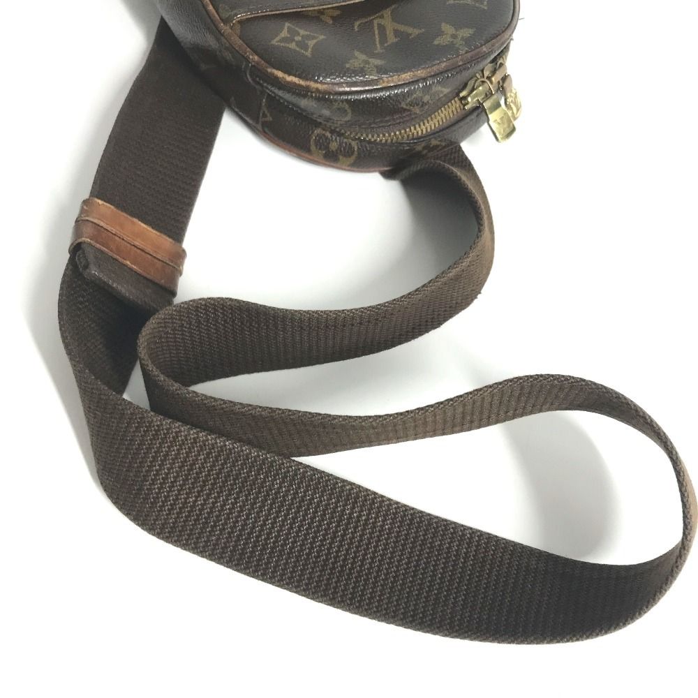 Louis Vuitton Body Bag Pochette Gange Monogram Canvas — view 6