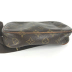 Louis Vuitton Body Bag Pochette Gange Monogram Canvas — view 5