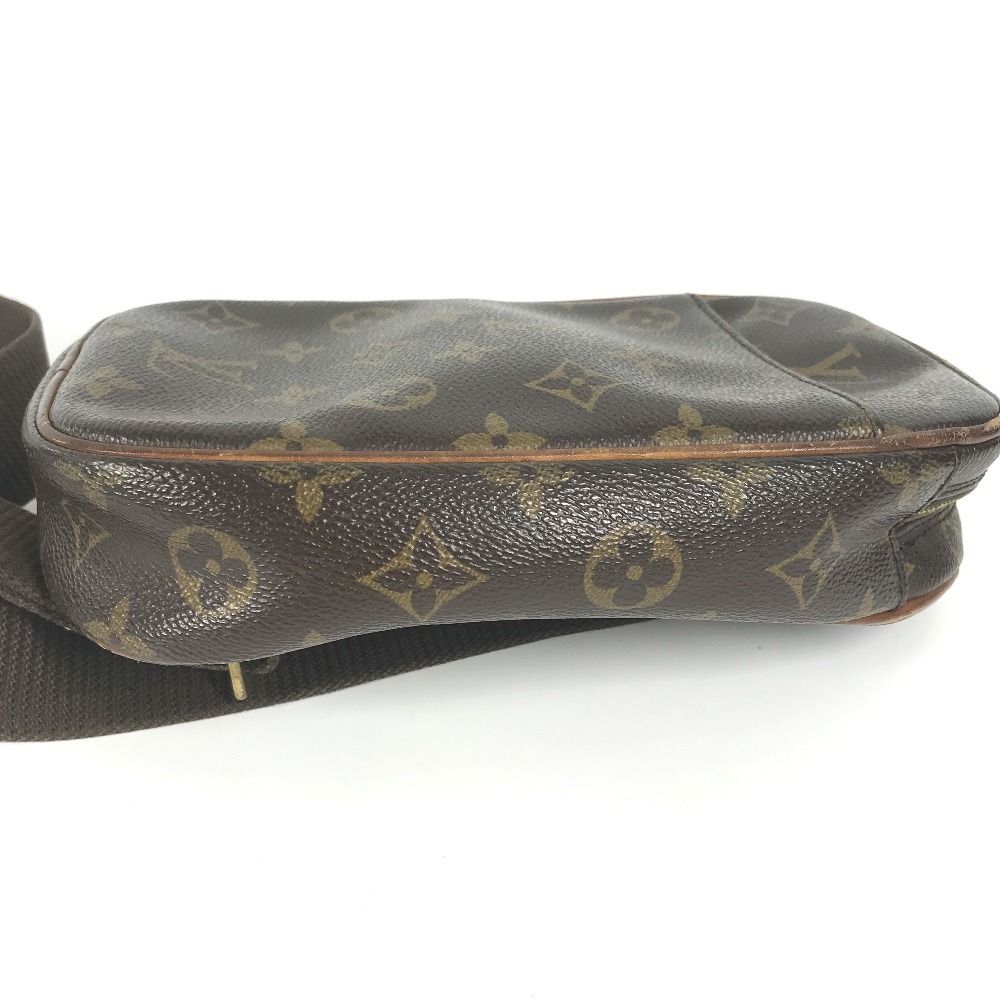 Louis Vuitton Body Bag Pochette Gange Monogram Canvas — view 5