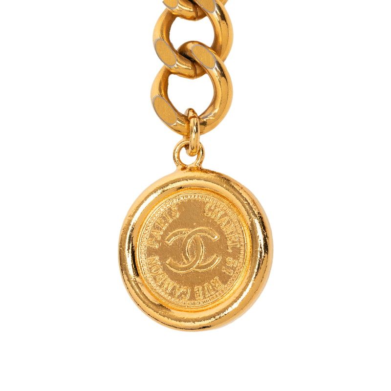 Chanel CC Logo 31 Rue Cambon Paris Chain Belt Gold Plated — view 2