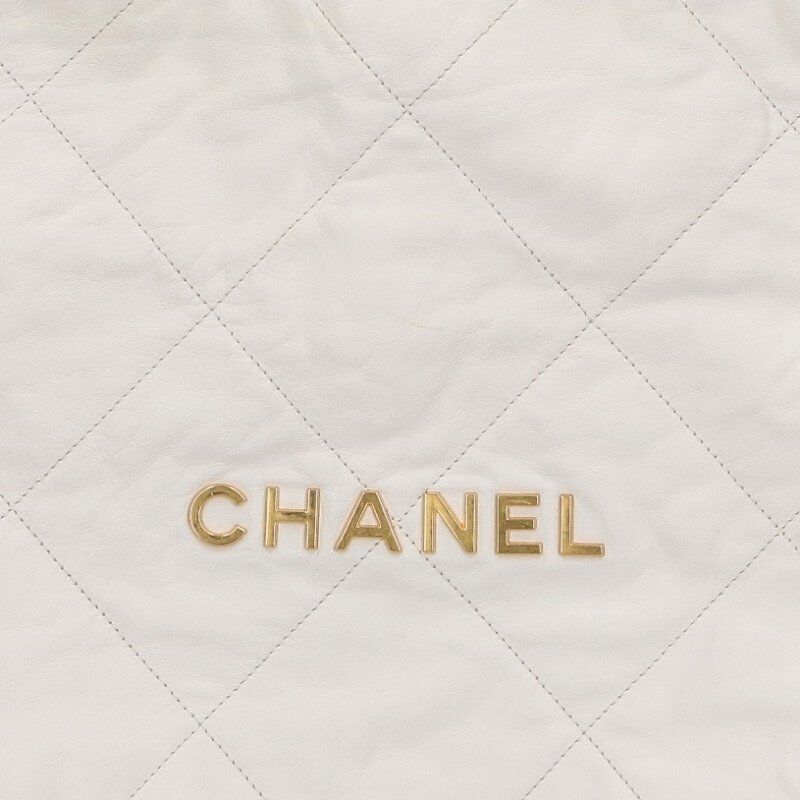 Chanel Quilted Chain Shoulder Bag — view 5