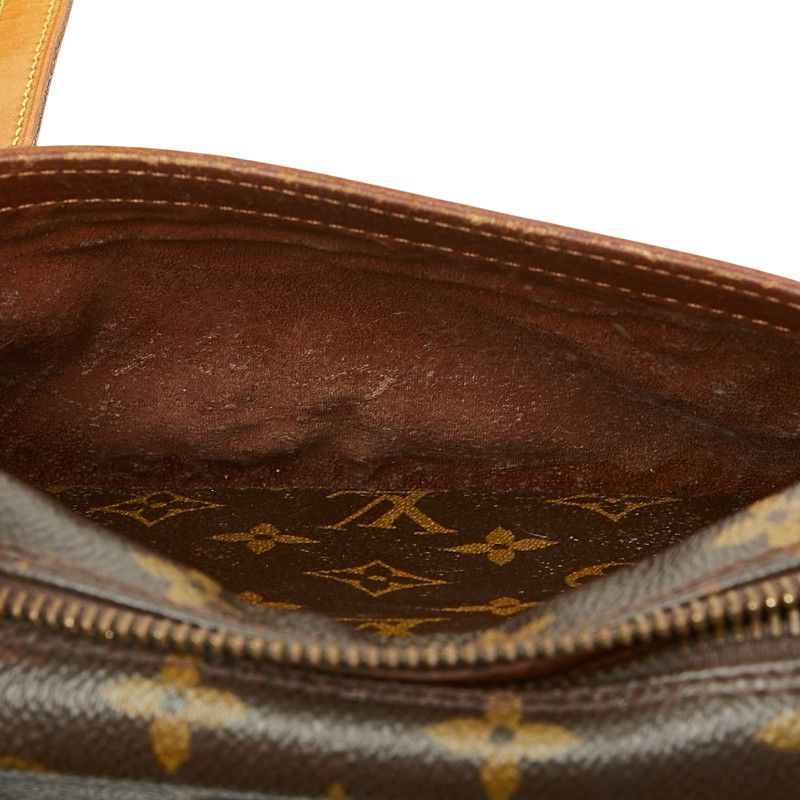 Louis Vuitton Monogram Jeune Fille MM Crossbody Shoulder Bag Brown — view 8