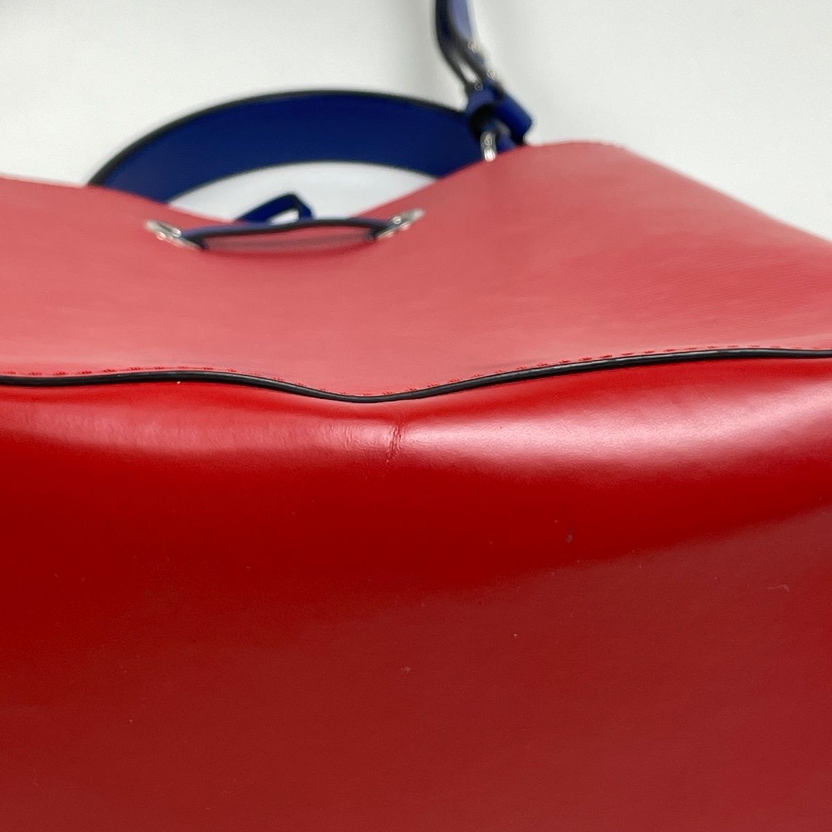 Louis Vuitton Neo Noe 2-Way Shoulder Bag Drawstring Epi — view 4