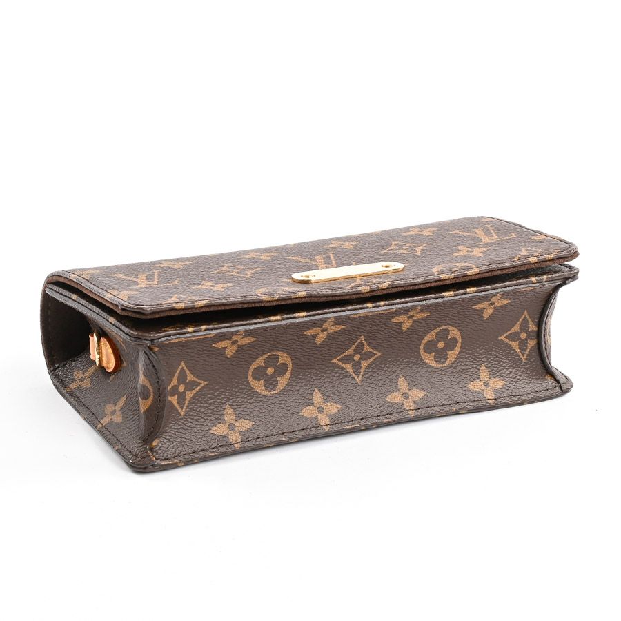 Louis Vuitton Shoulder Bag Wallet on Chain Lily — view 5