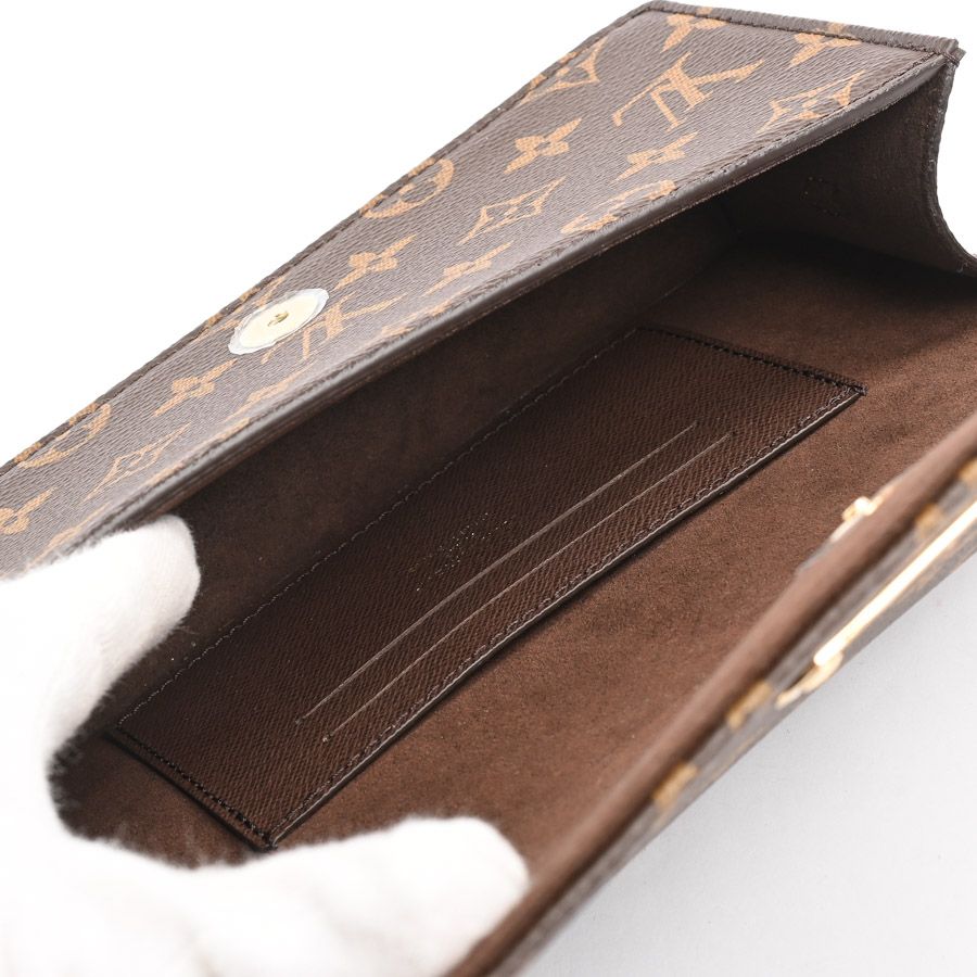 Louis Vuitton Shoulder Bag Wallet on Chain Lily — view 4