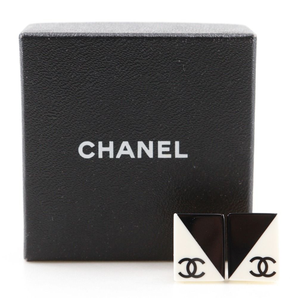 Chanel CC Logo Square Plastic Black White Earrings — view 7