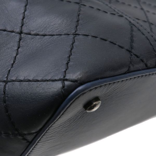 Chanel Quilted Chain — view 6