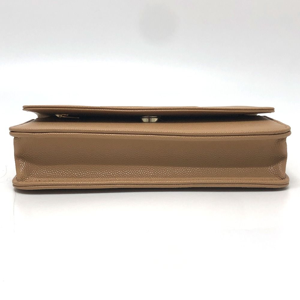 Chanel Shoulder Bag CC Logo Caviar Leather Beige — view 5