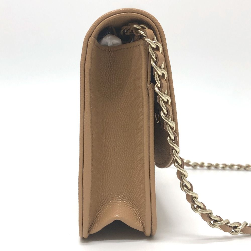 Chanel Shoulder Bag CC Logo Caviar Leather Beige — view 3
