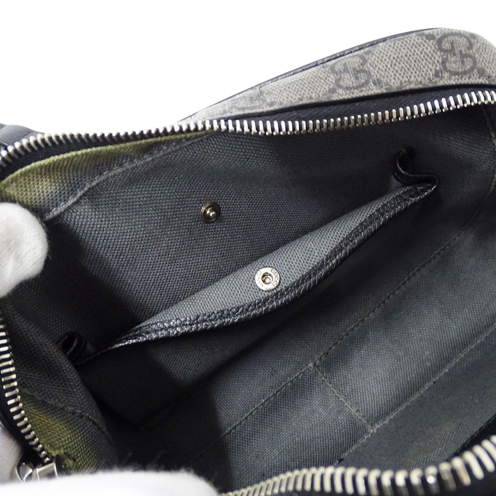Gucci Shoulder Bag GG Supreme Gray Black — view 9