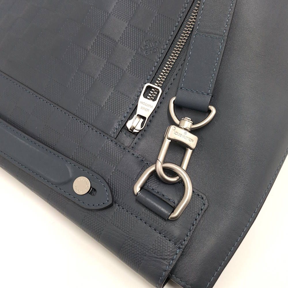 Louis Vuitton Messenger Bag Loft Damier Infini — view 5