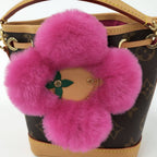 Louis Vuitton Noe Wear Vivienne Shoulder Bag Monogram — view 6