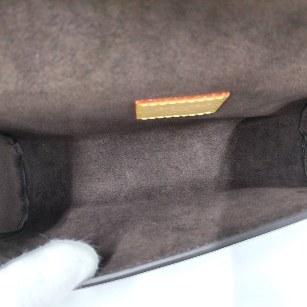Louis Vuitton Pochette Camille Shoulder Bag Monogram — view 8