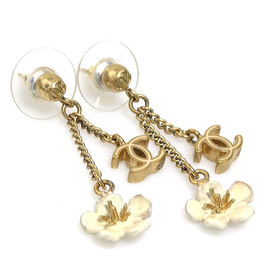 Chanel Earrings White — view 2