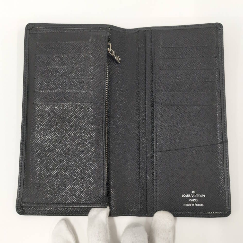 Louis Vuitton Portefeuille Plaza Long Wallet Taiga — view 2