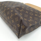 Louis Vuitton Graceful PM Shoulder Bag Monogram — view 3