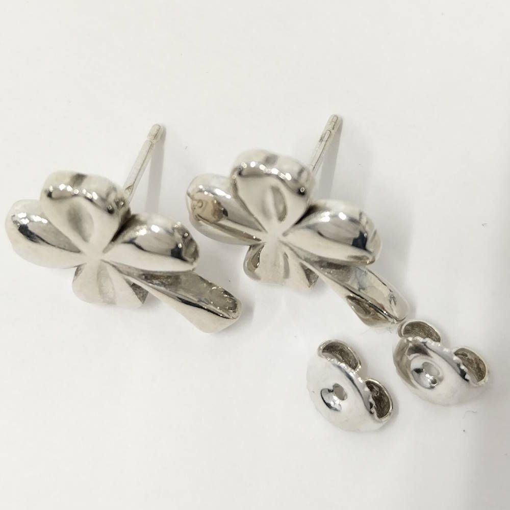 Chanel Earrings Clover Silver — view 6