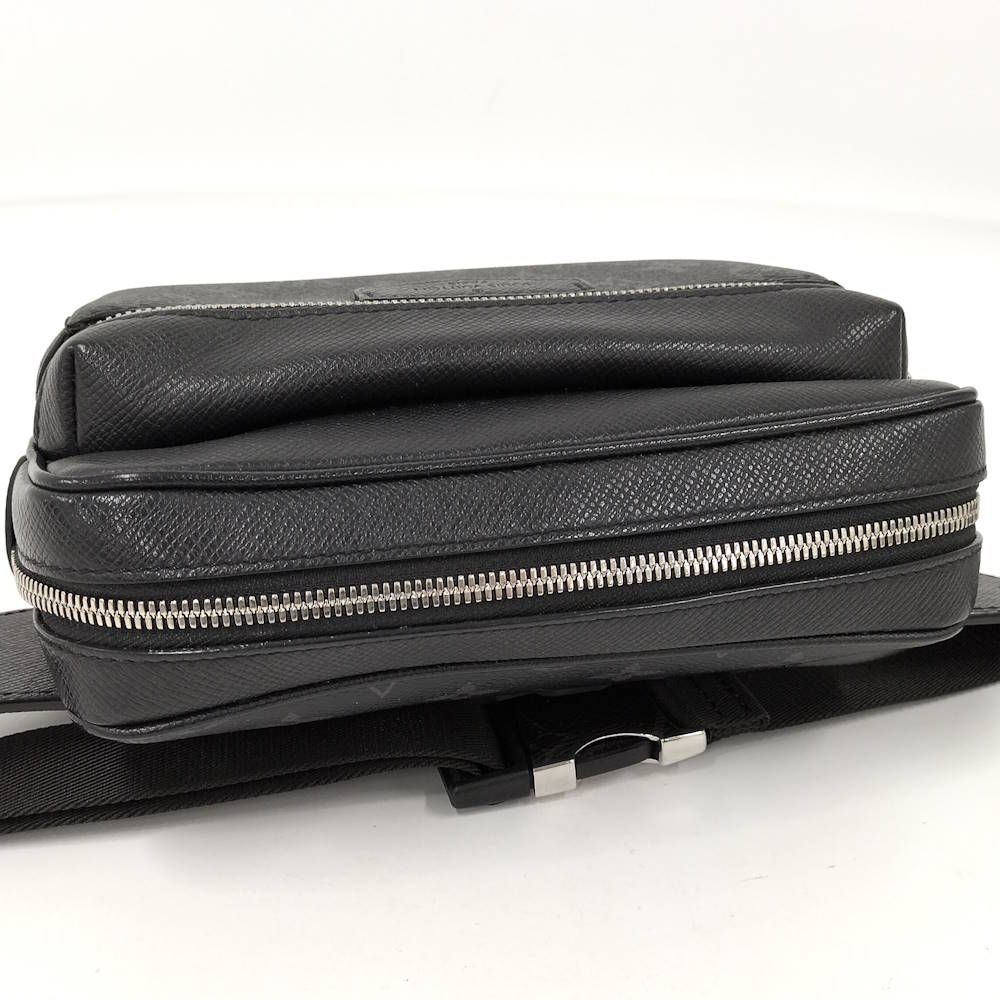 Louis Vuitton Bum Bag Outdoor Taigarama — view 8
