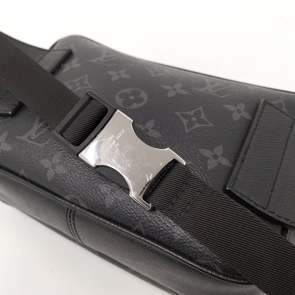 Louis Vuitton Bum Bag Outdoor Taigarama — view 5