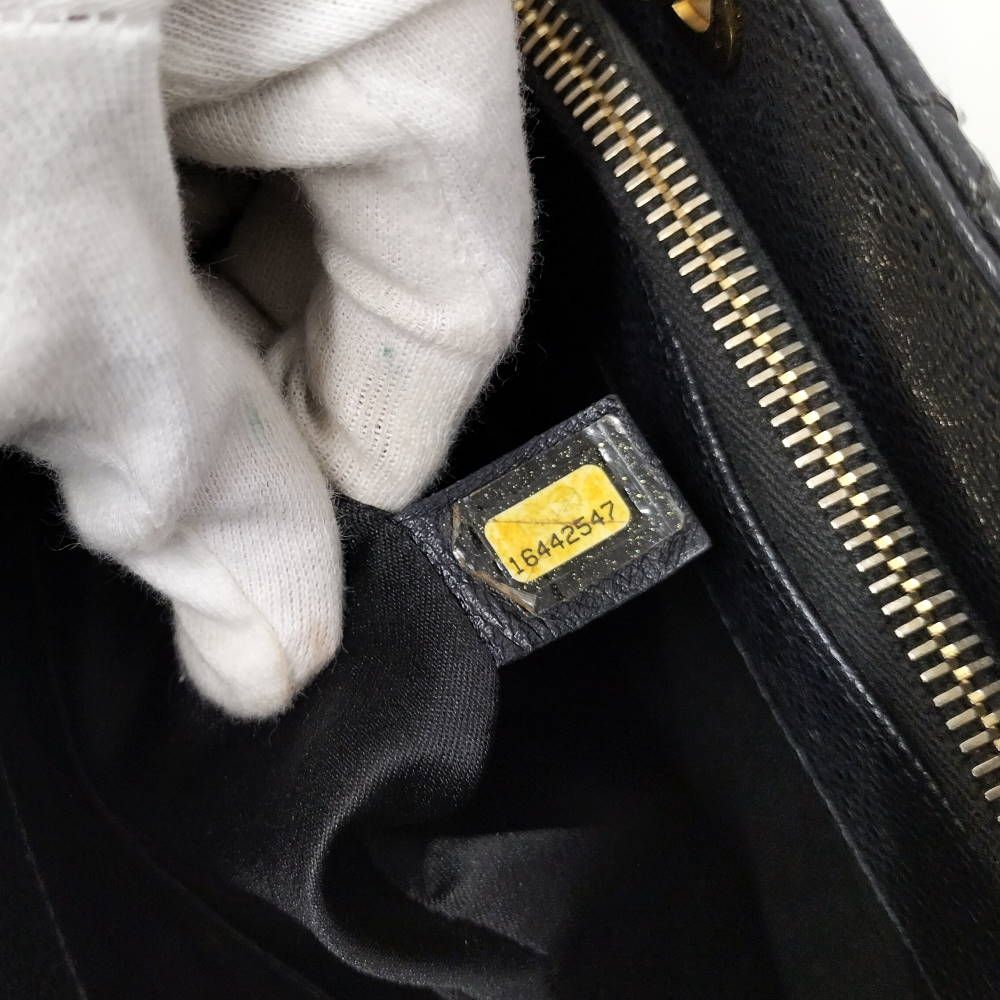 Chanel Grand Shopping Tote GST Chain Quilted Caviar Leather Black — view 9