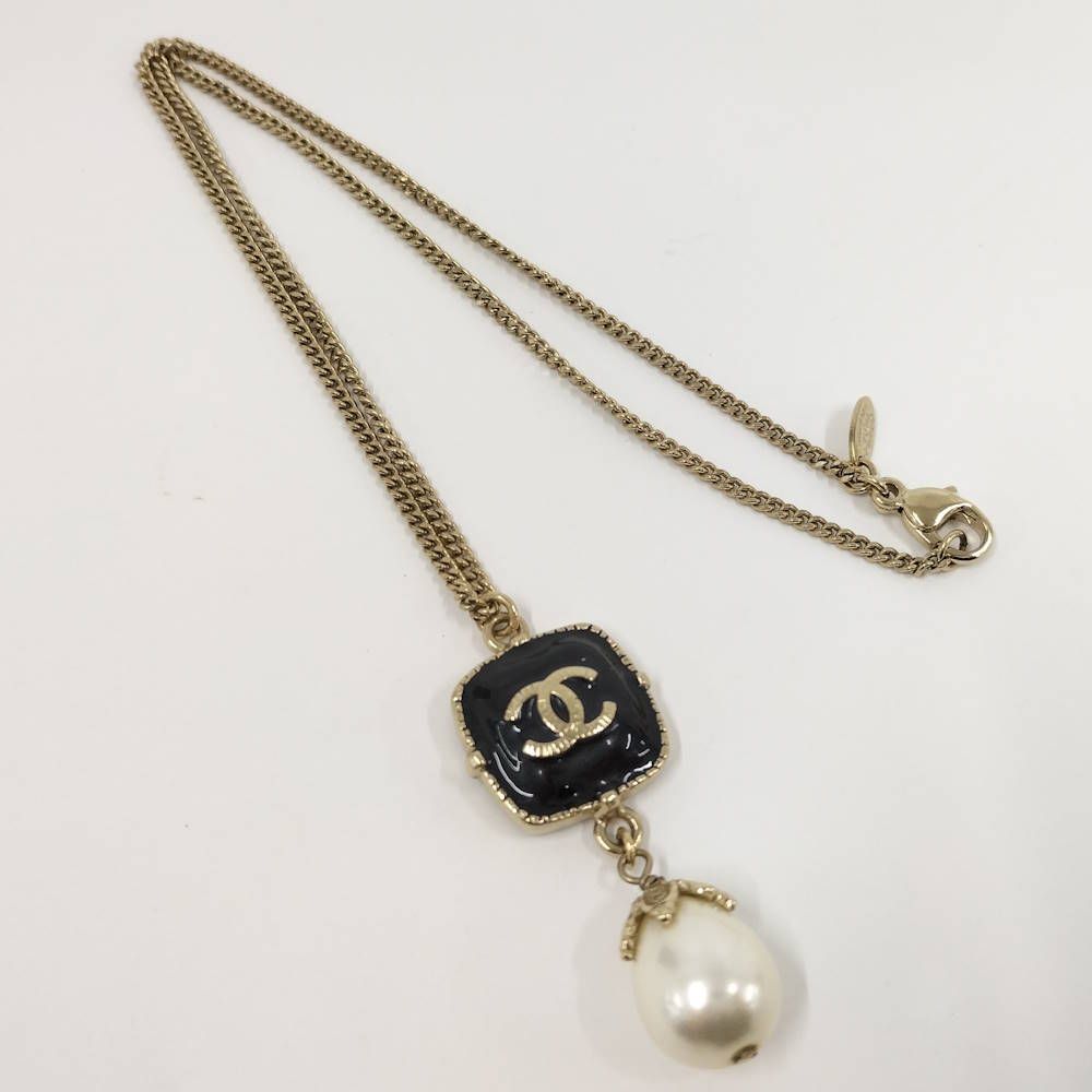 Chanel CC Logo Pearl Necklace — view 3