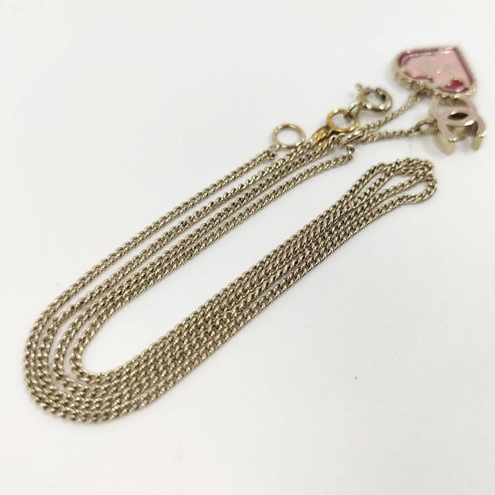 Chanel Necklace Heart CC Logo Silver — view 7
