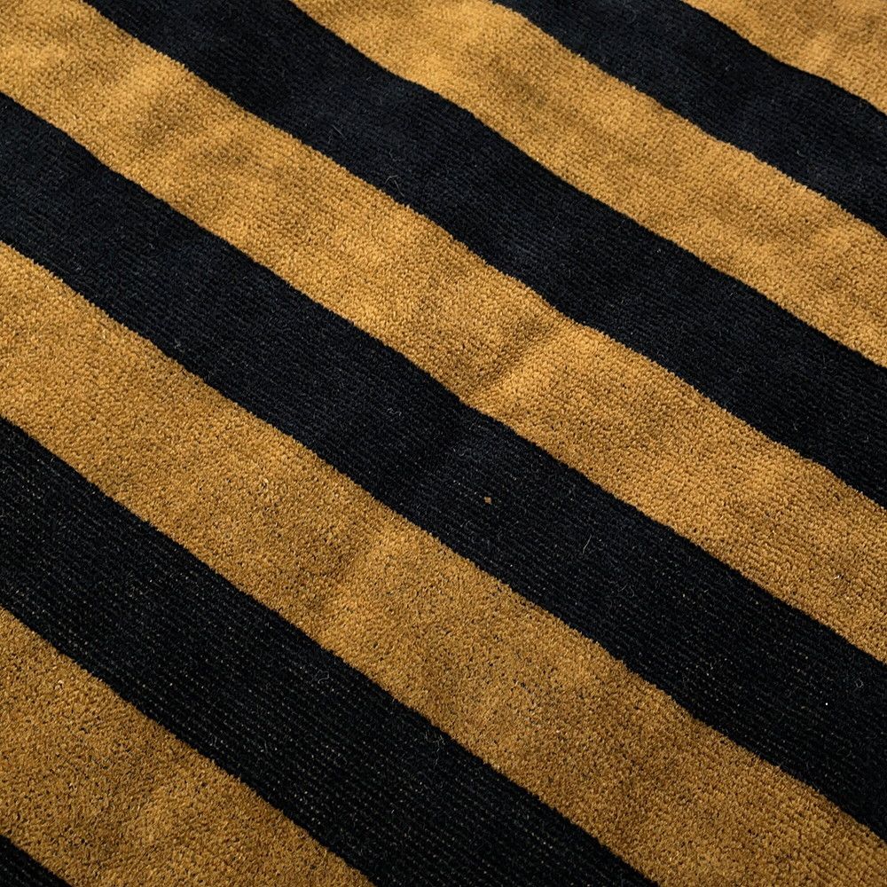 Fendi Poncho Pecan Striped Cotton with Hood Black Shoulder Bag Brown — view 6