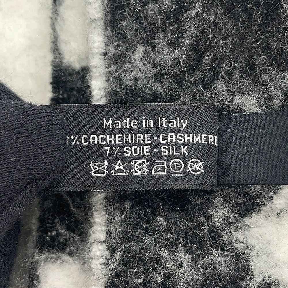 Chanel Scarf CC Logo Cashmere Silk Black White — view 8