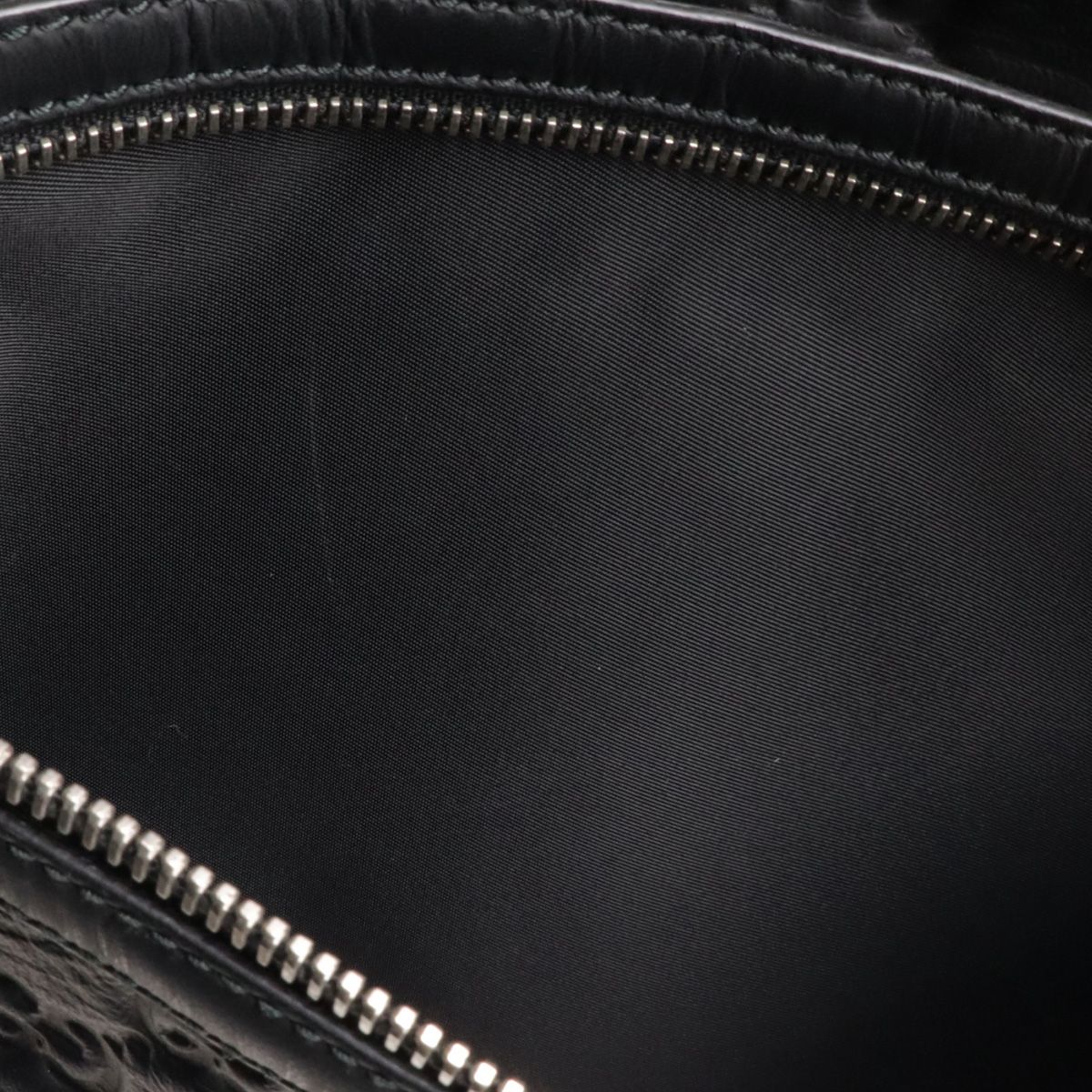 Gucci Guccissima Sherry Line Shoulder Bag Rubber Coating Leather Black — view 9