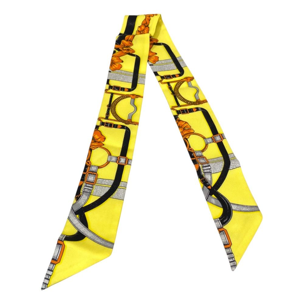 Hermes Grand Manage de Taille Twilly Silk Scarf Yellow — view 2