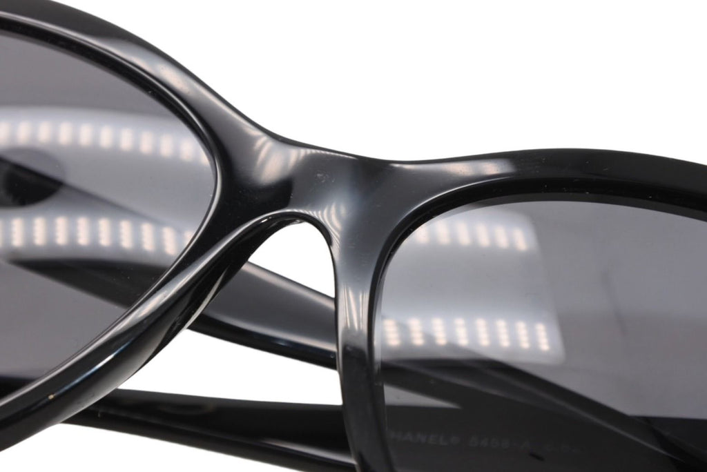 Chanel Sunglasses Eyewear T8 CC Logo Black — view 5