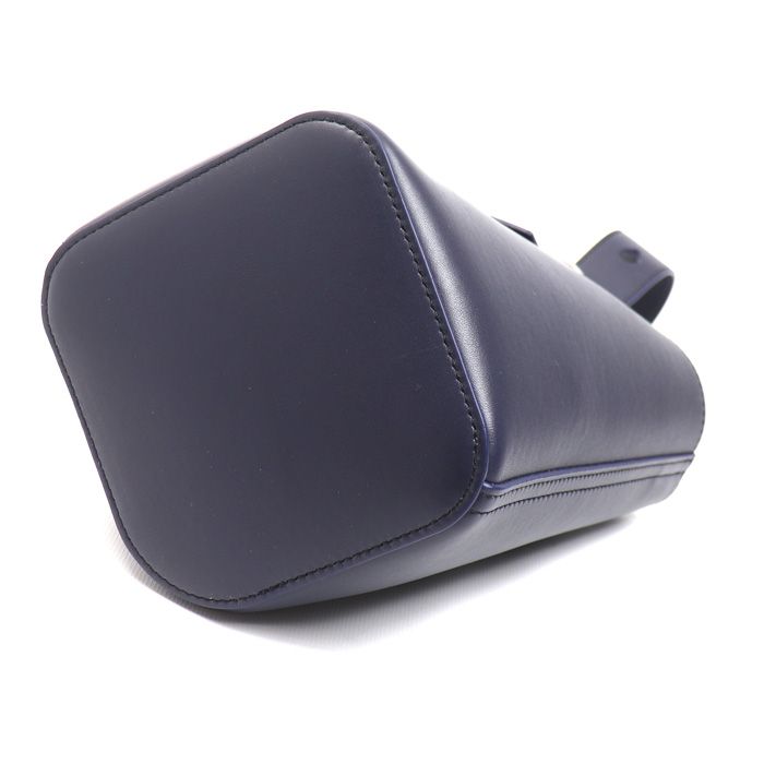 Loewe Pebble Bucket Bag Mini 2-Way Navy — view 3