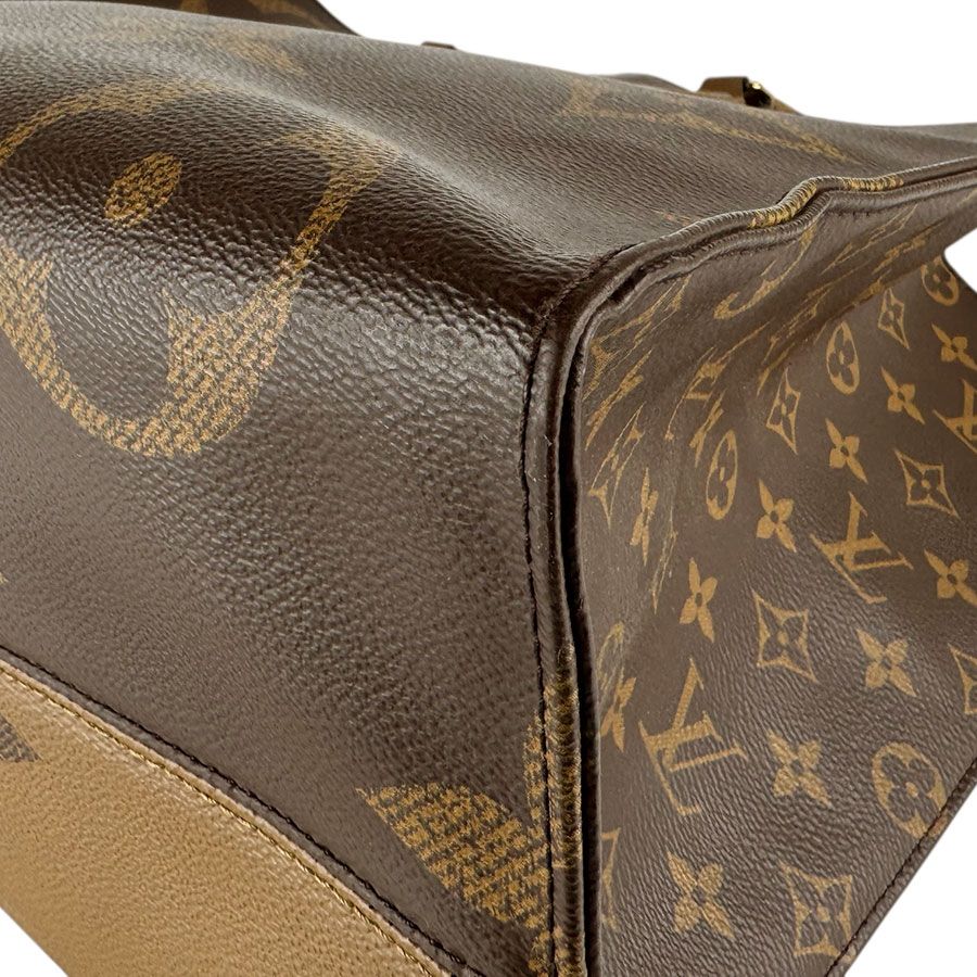 Louis Vuitton Shoulder Bag On The Go GM — view 9