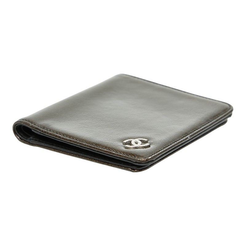 Chanel CC Logo Bronze Brown Black Patent Leather — view 4