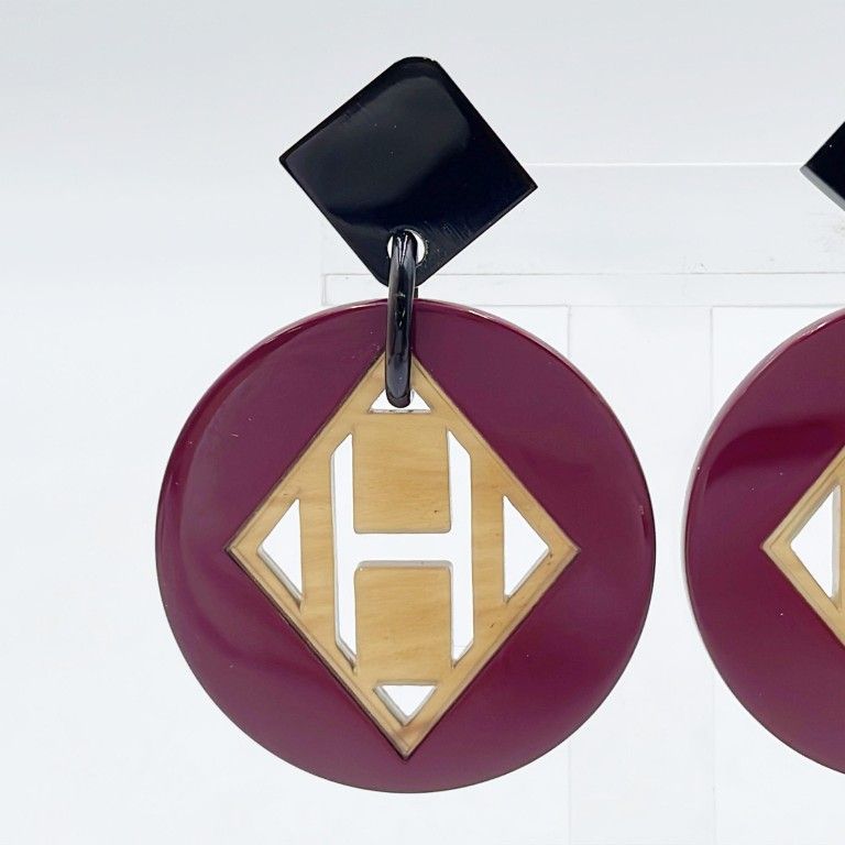 Hermes Earrings Motif Purple Brown Buffalo Horn Lacquer Wood — view 2
