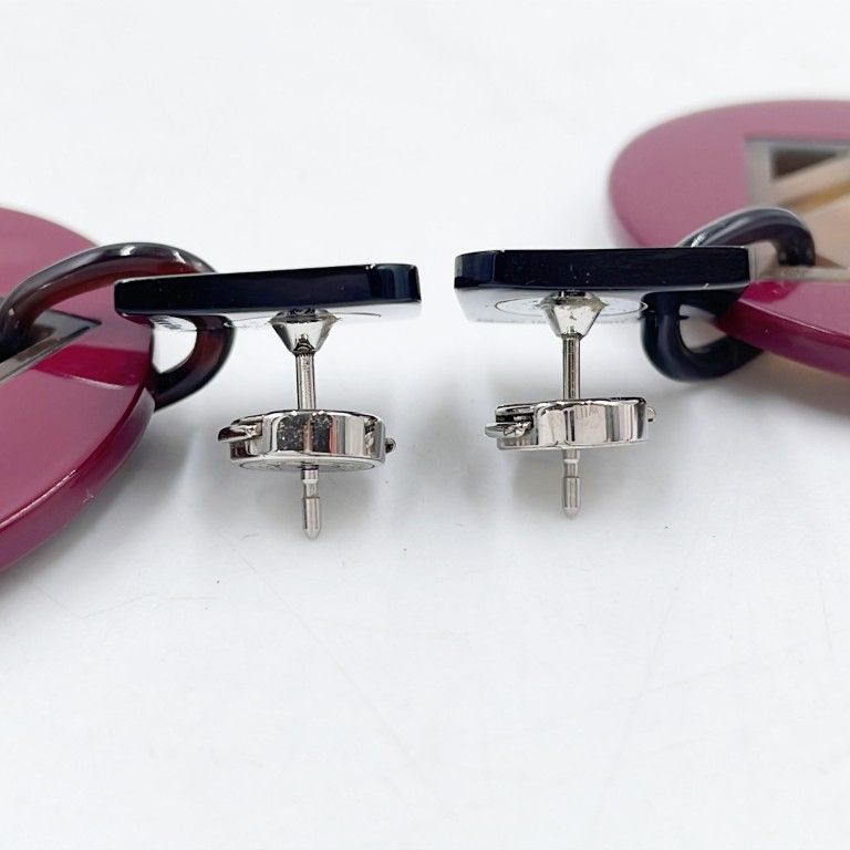 Hermes Earrings Motif Purple Brown Buffalo Horn Lacquer Wood — view 4